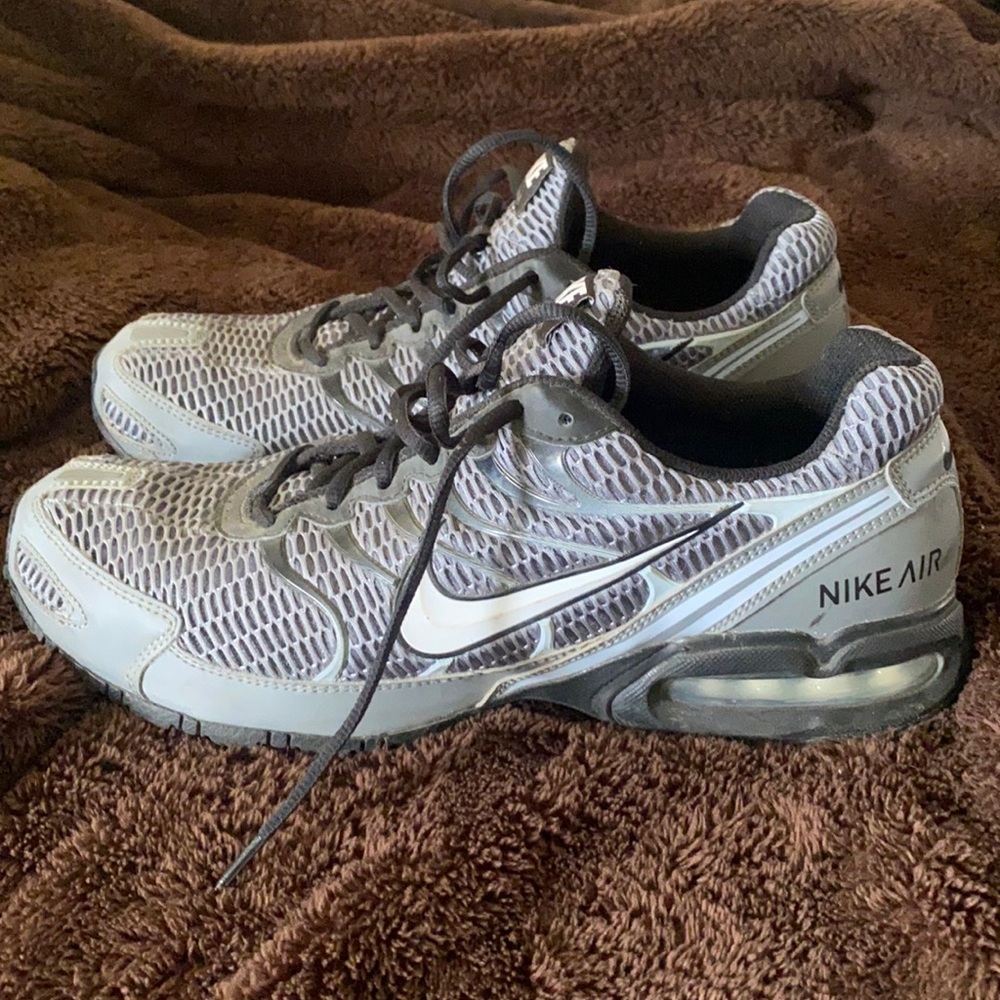 Nike air shoes men’s 13
